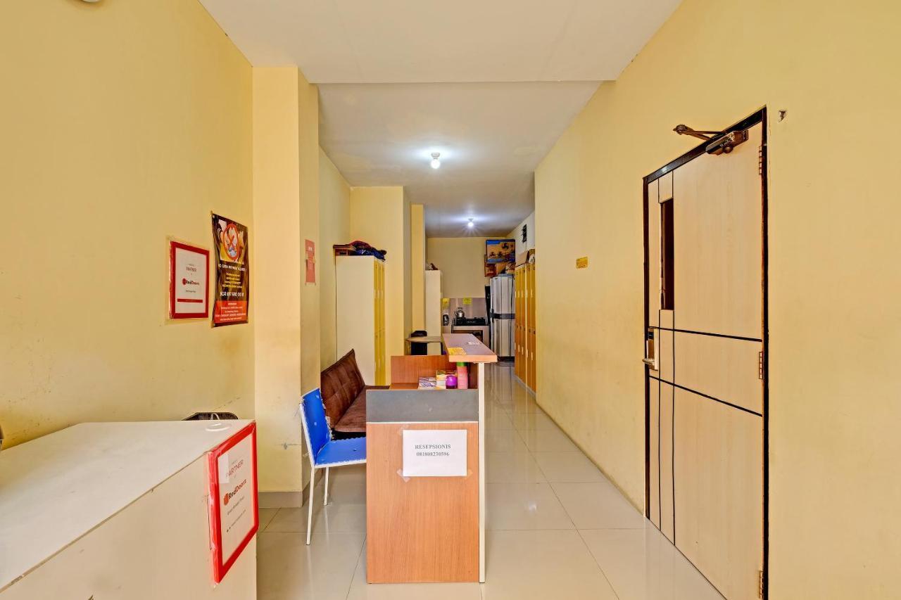 Oyo 91532 Malioboro Guesthouse Jogjakarta Buitenkant foto